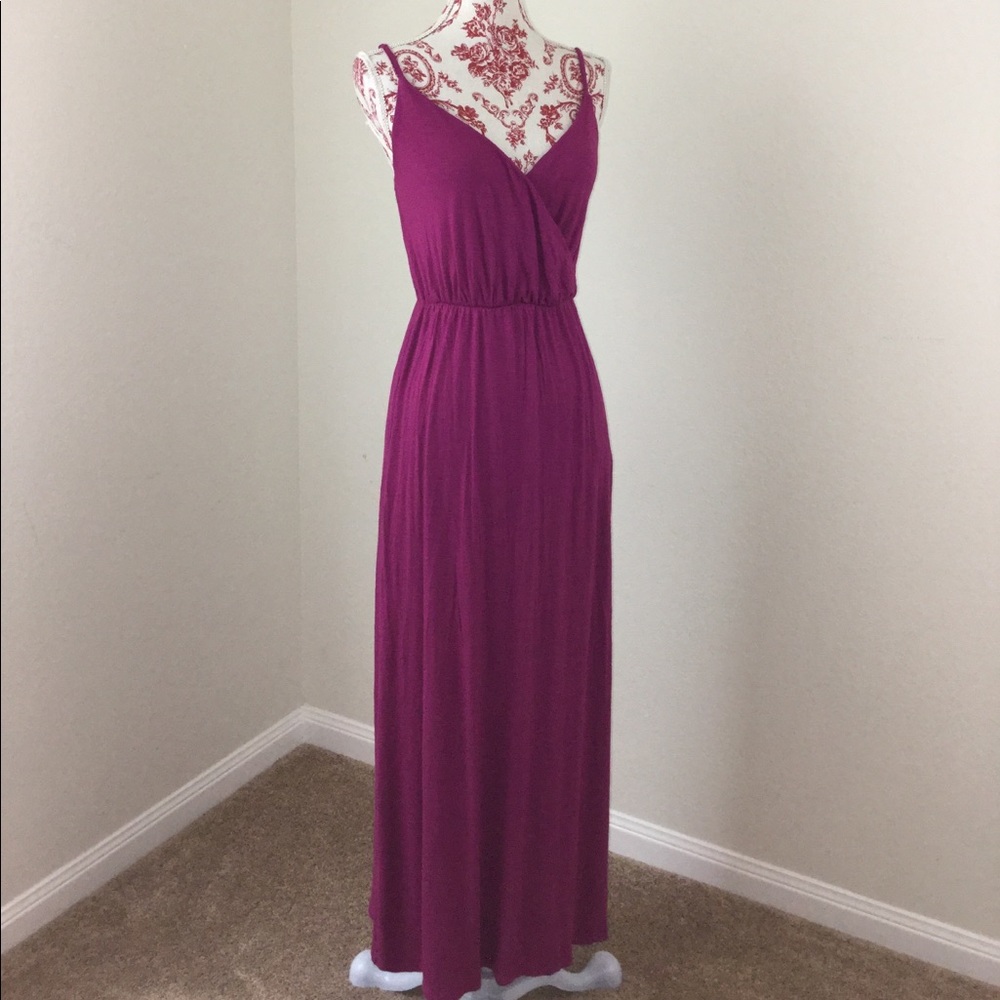 Old Navy Solid Hot Pink Casual Maxi Dress XS