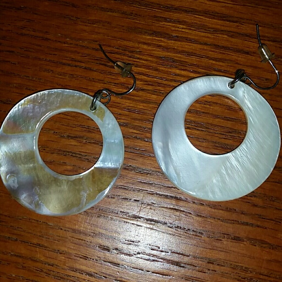 Shell Earrings - Picture 2 of 2