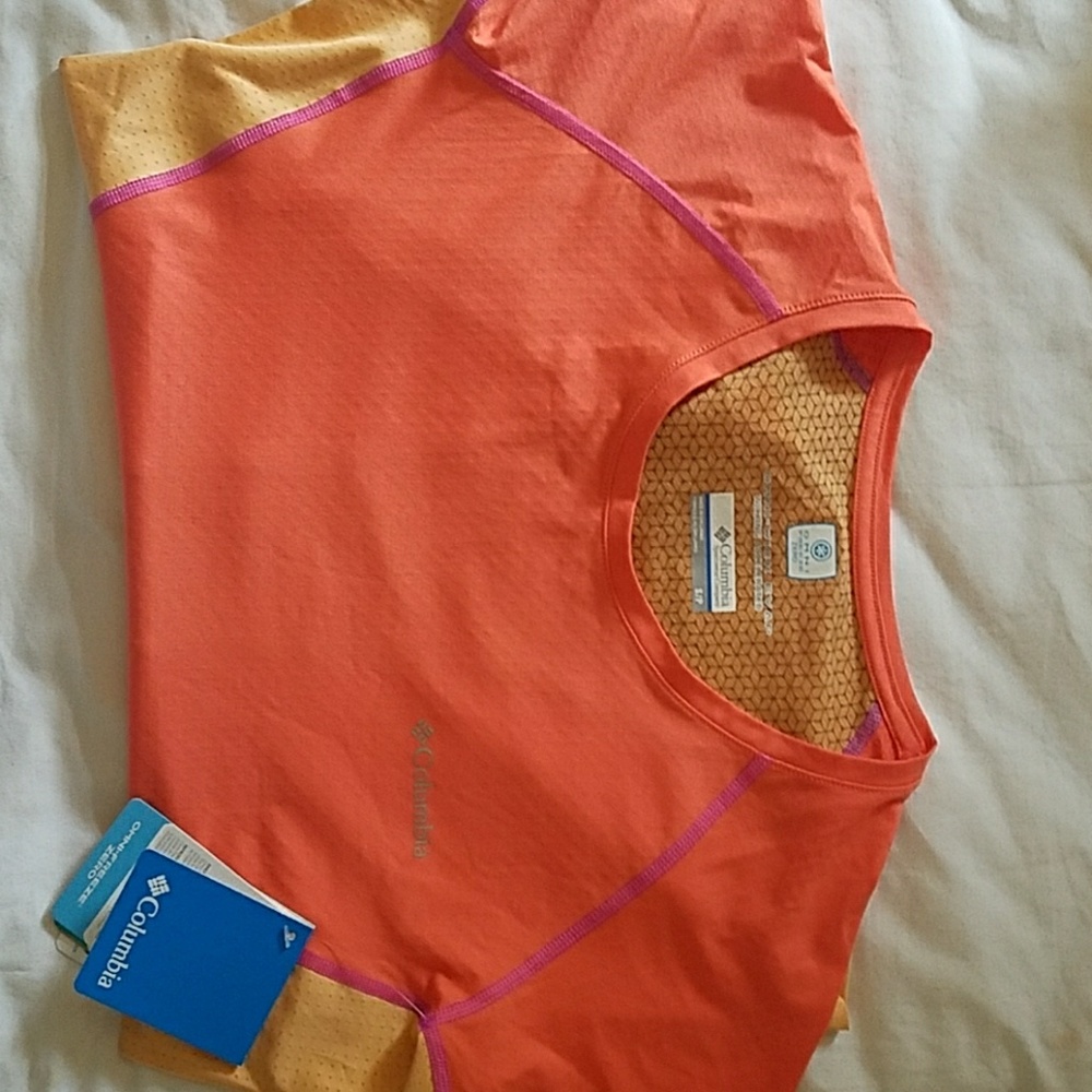Columbia top