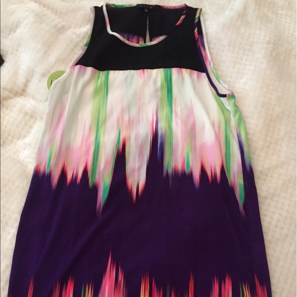Colorful sleeveless dress