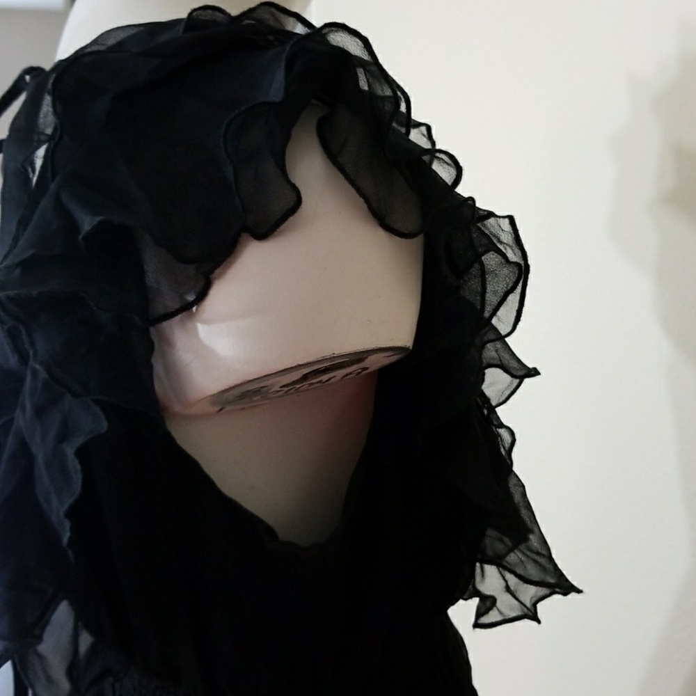 Love Lipsy ruffles high low black dress size S - Picture 6 of 7