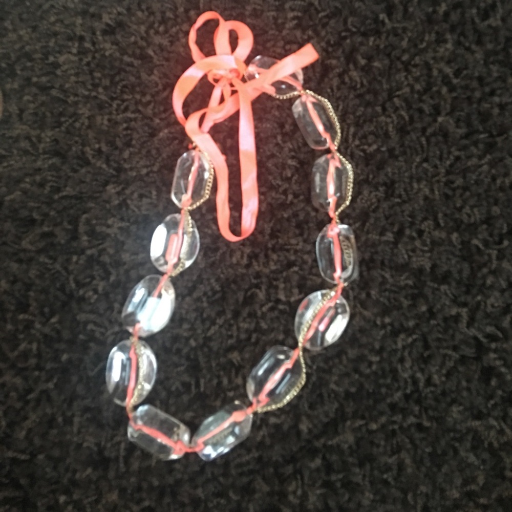 Guess necklace