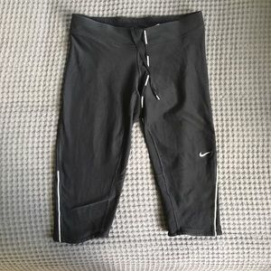 Nike DryFit Capri Running Pants