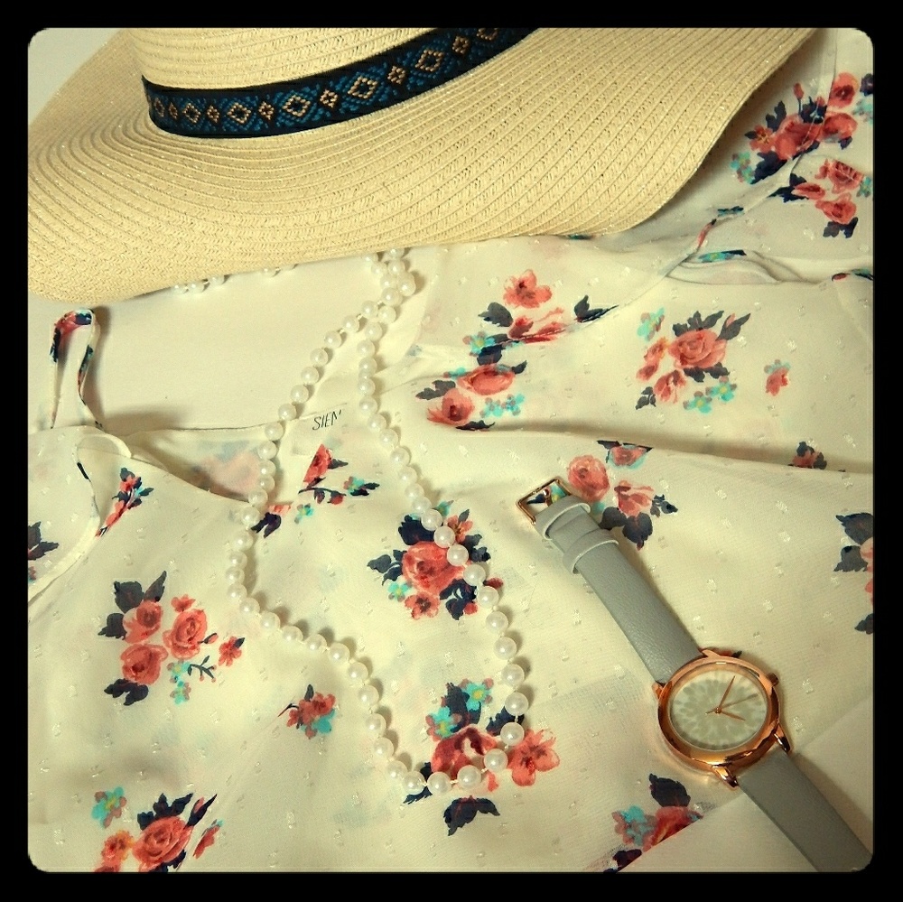 NWT White Floral Blouse