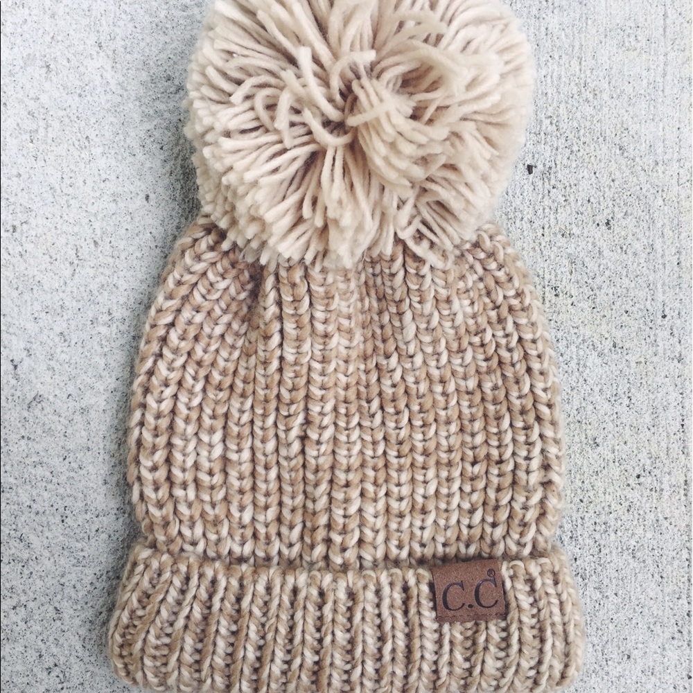 Heather Oatmeal CC BobbyKnit Beanie