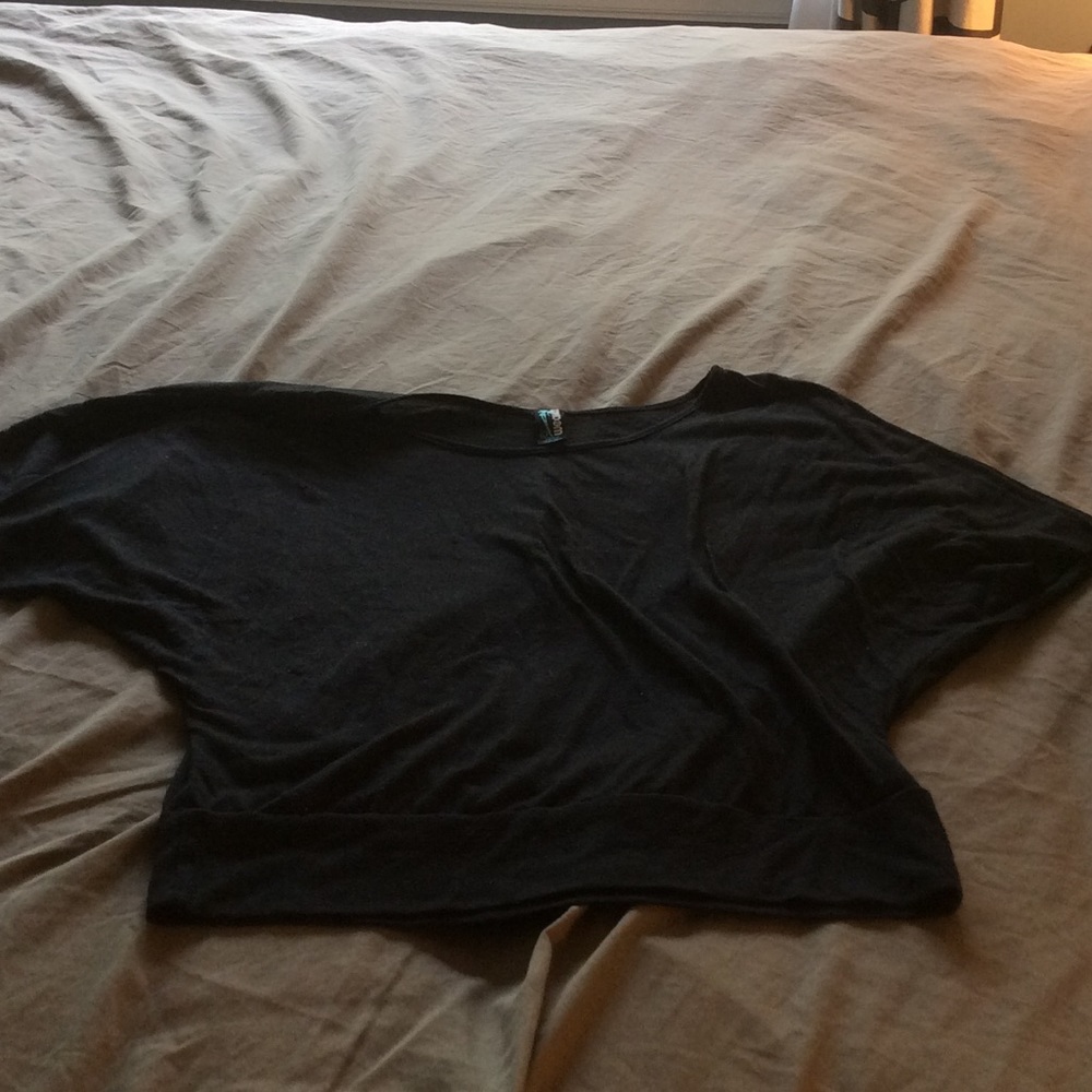 Very flattering black top