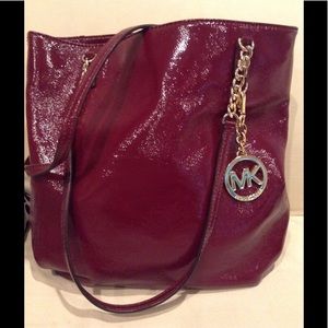 Gorgeous Cranberry Color