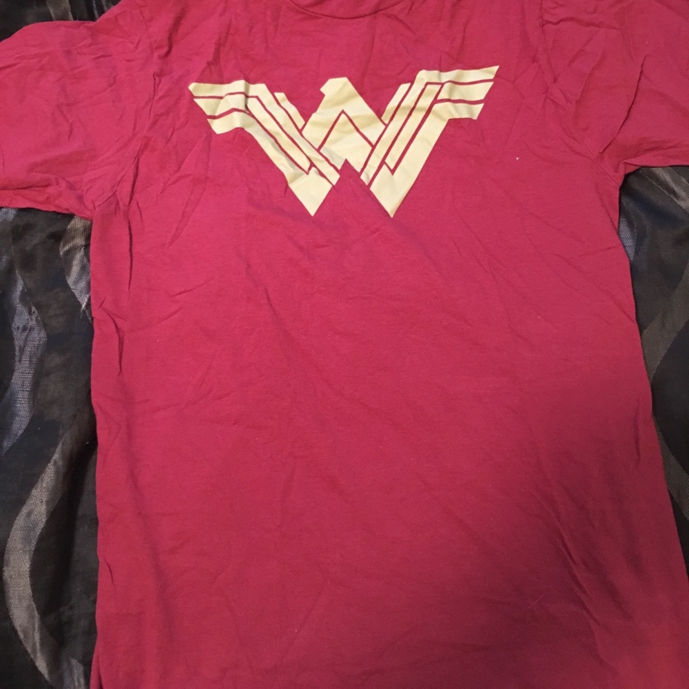 Wonder Woman t-shirt