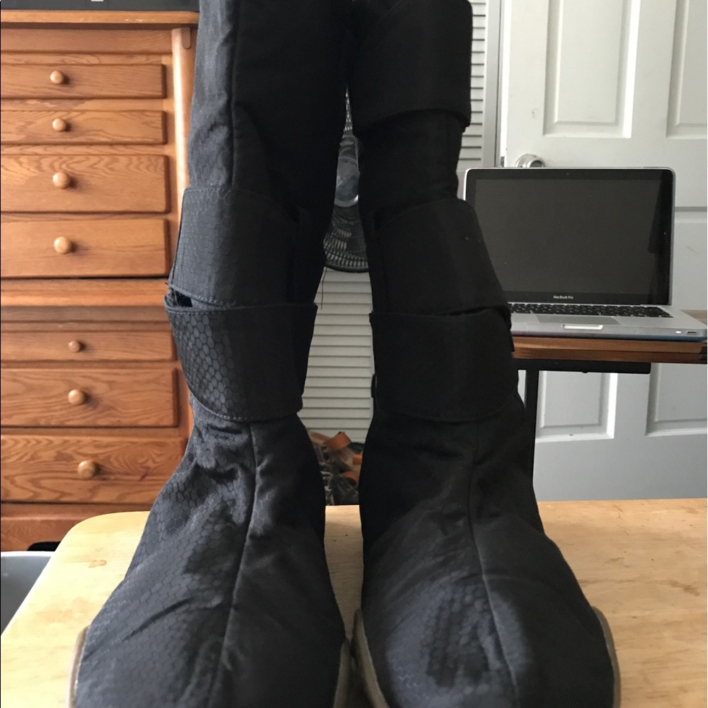 Timberland Thinsulate Insulation size 9.5 boots