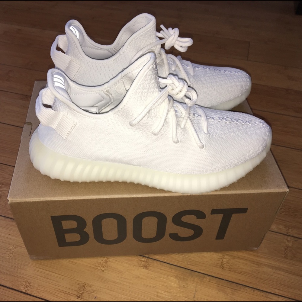 Yeezy Boost 350 v2