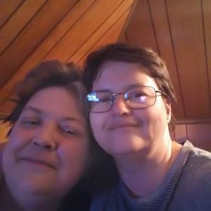 Meet your Posher, Lorrie