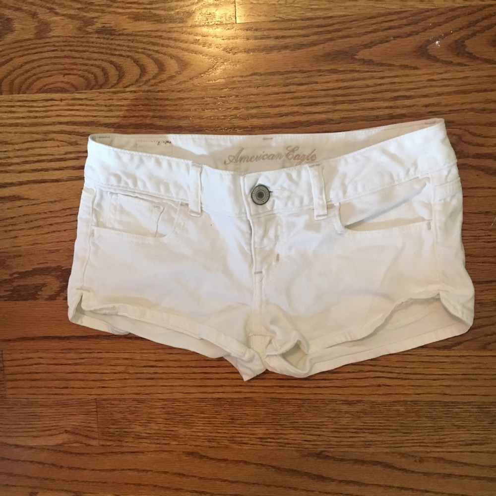 White American Eagle Shorts