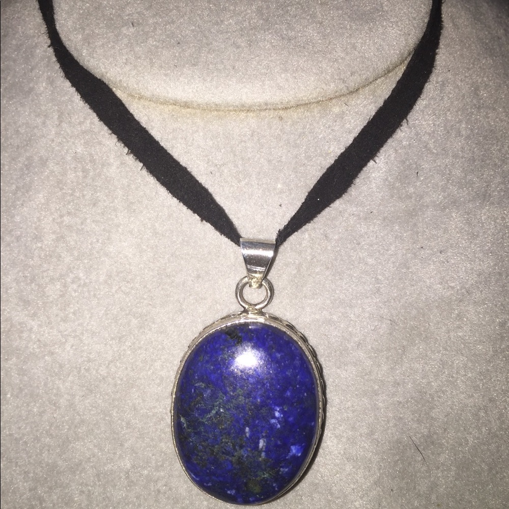 Blue Stone Choker set in silver