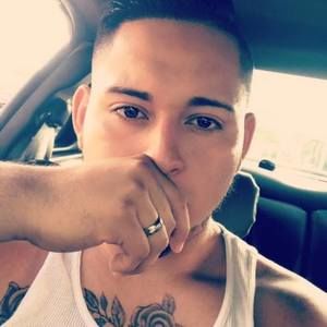 Meet your Posher, Jonathan