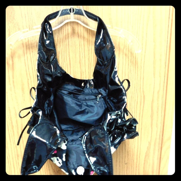 Fancy Rockabilly Bag W/ Skulls Printed Design - Picture 6 of 7