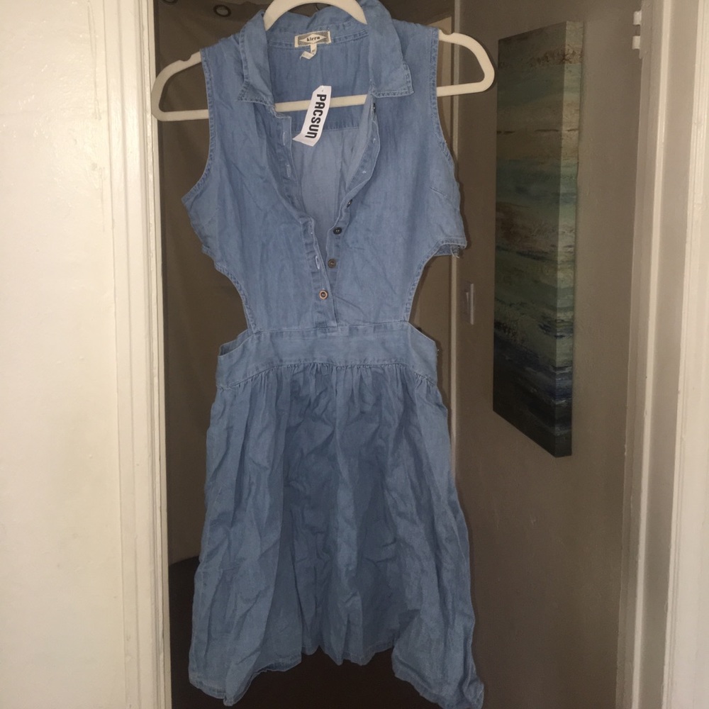 SALE ‼️ NEVER WORN W TAG PACSUN CUTOUT DRESS