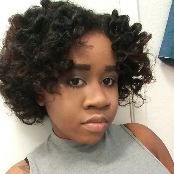 Meet your Posher, Aaliyah - Picture 2 of 3