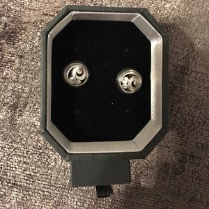 Silver Brighton earrings!