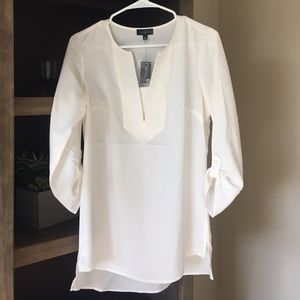 NWT the limited white XS top
