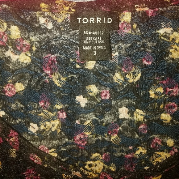 Torrid floral button down babydoll top size 3 - Picture 3 of 3