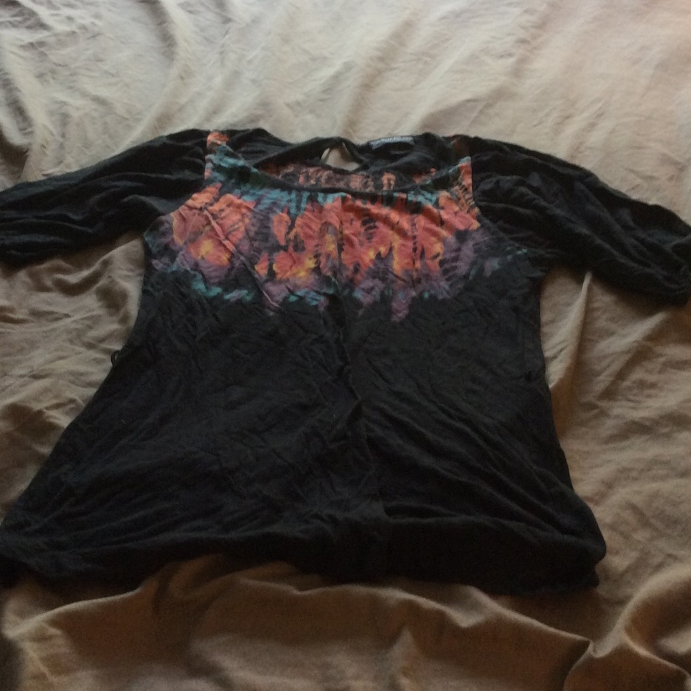 Cute black top with a pop of color