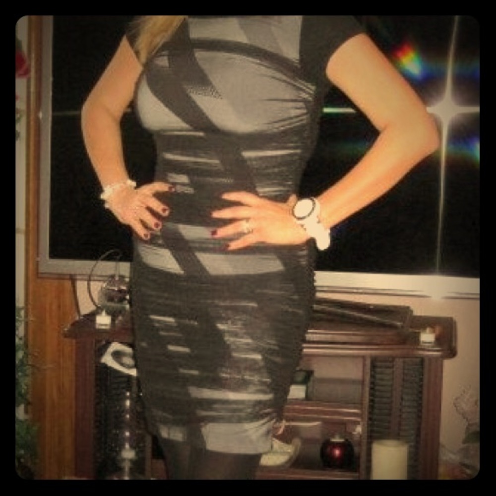 Sexy and comfortable mini dress !