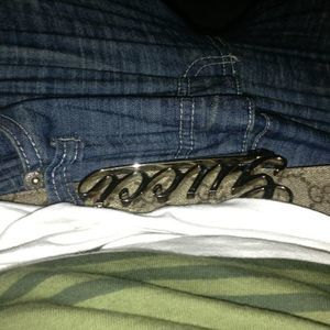 Meet your Posher, Real