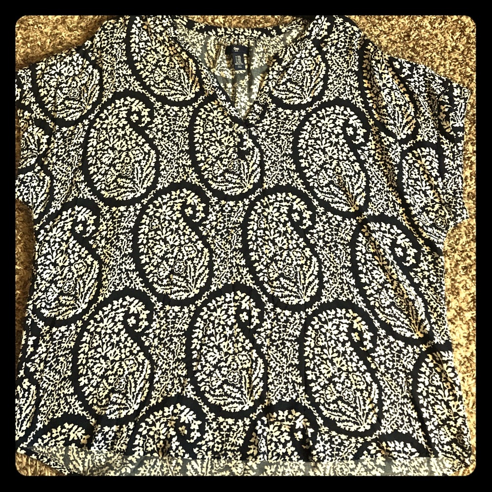 ❤️ GAP--Beautiful Paisley Blouse  ❤️
