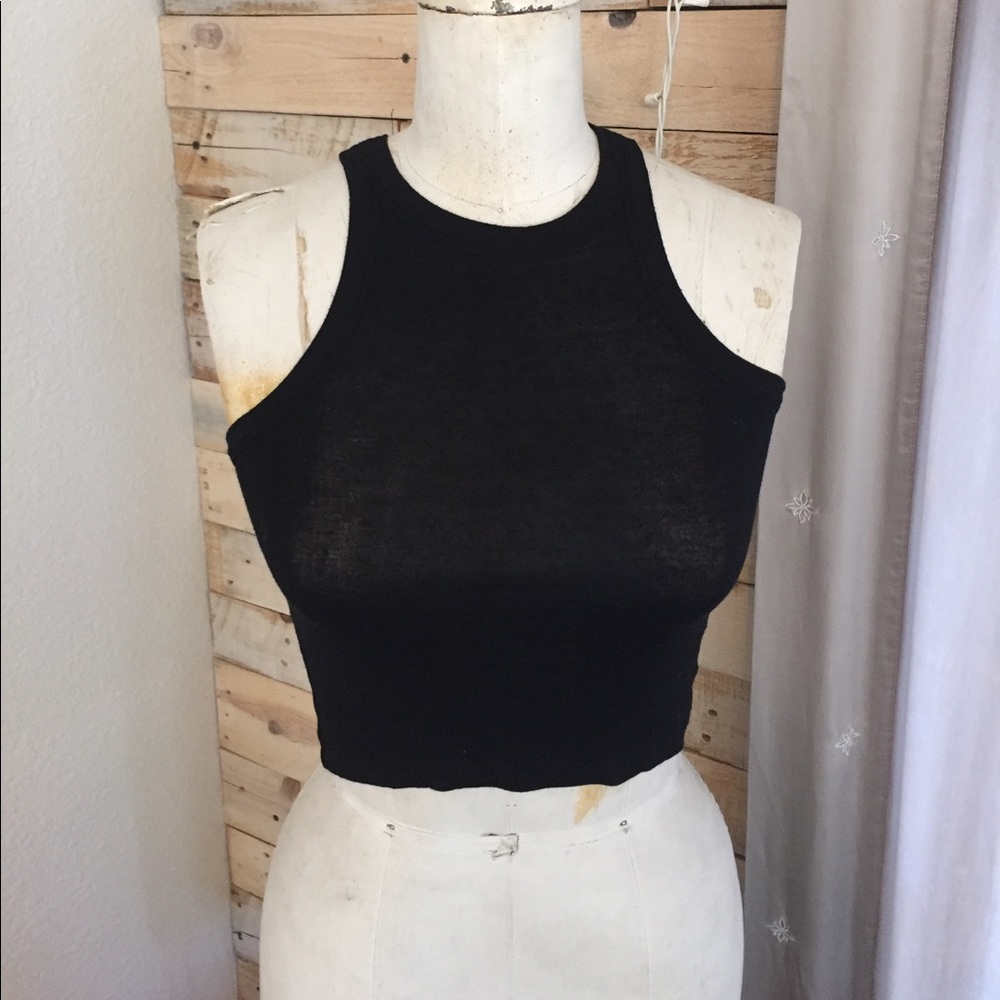black cropped top