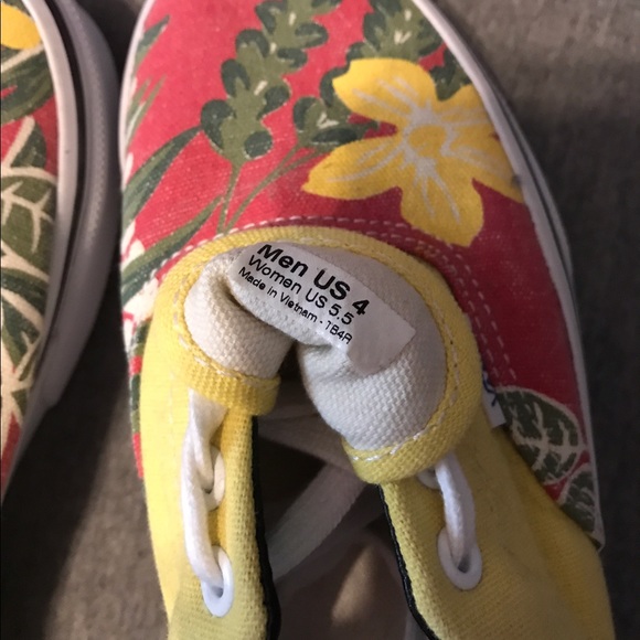 Tropical print vans - Picture 3 of 3