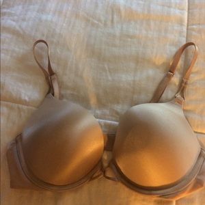 Victoria's Secret Bombshell plunge bra