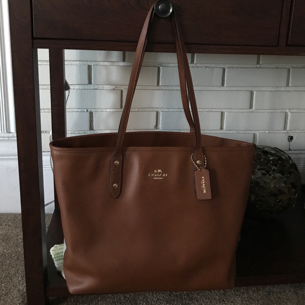 Coach cognac pebble leather bucket bag