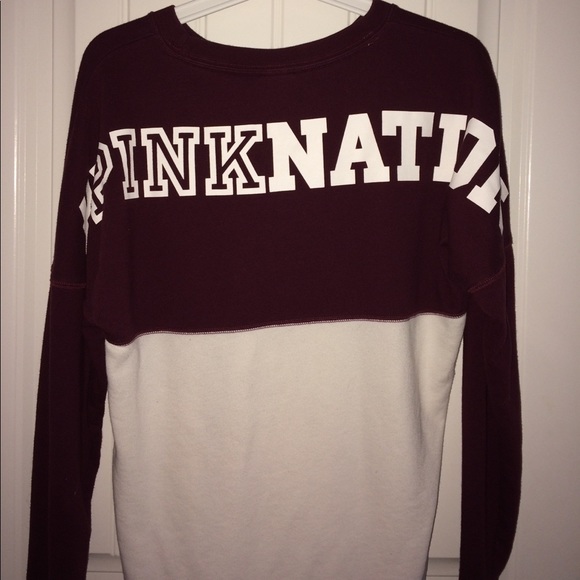 🚫SOLD🚫Maroon and white VS crew neck - Picture 2 of 3