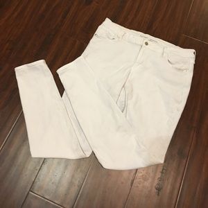 white skinny jeans
