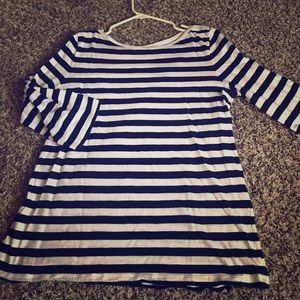 💕Loft Navy and White 3/4 Striped Tee💕