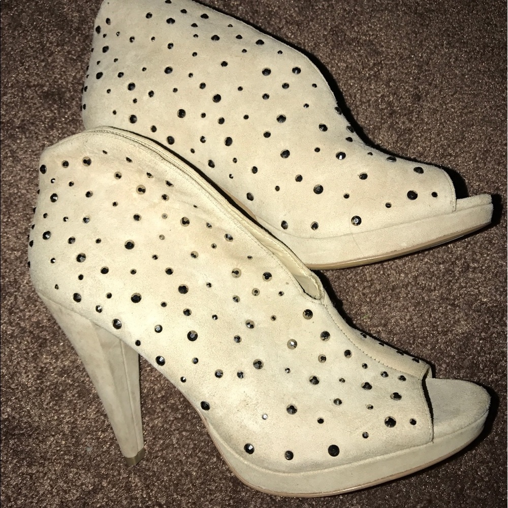 Inc heels