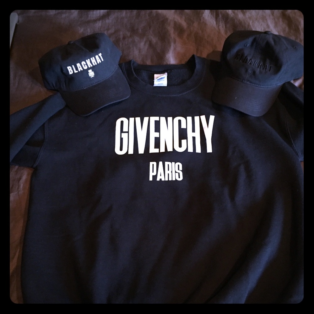 Givenchy crew neck sweatshirt with a free hat!