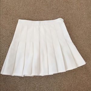 white pleated tennis skirt