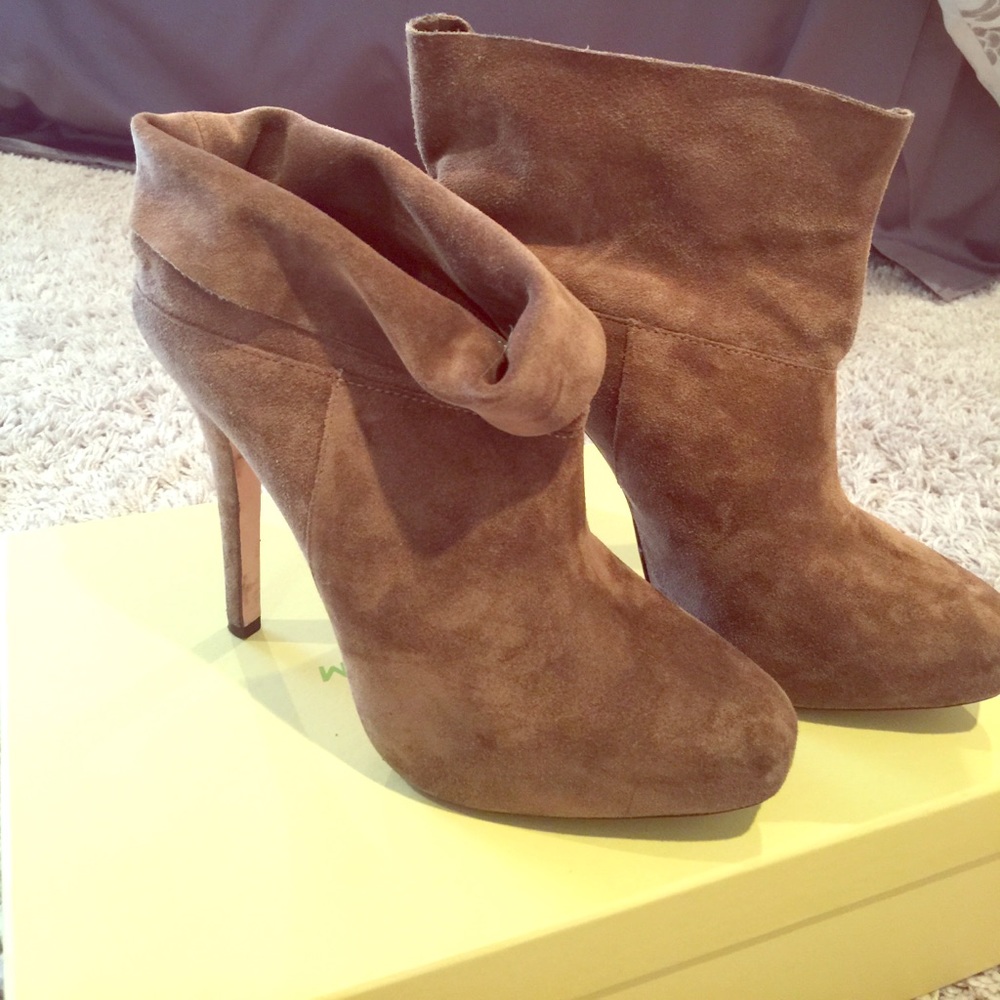 Max Studio Shoes