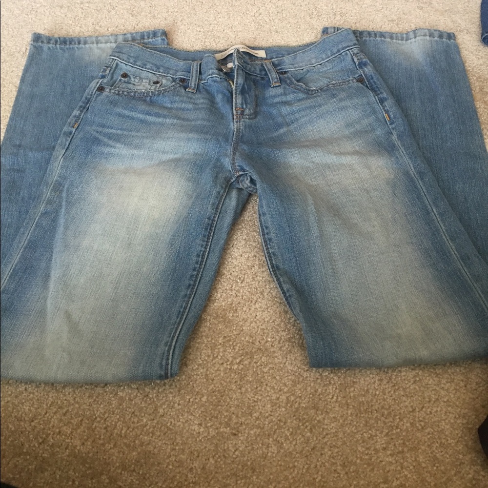 Jeans