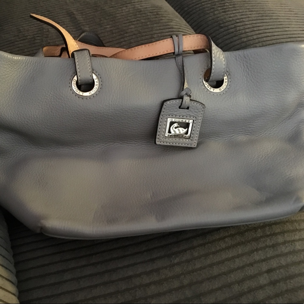 Dooney & Bourke