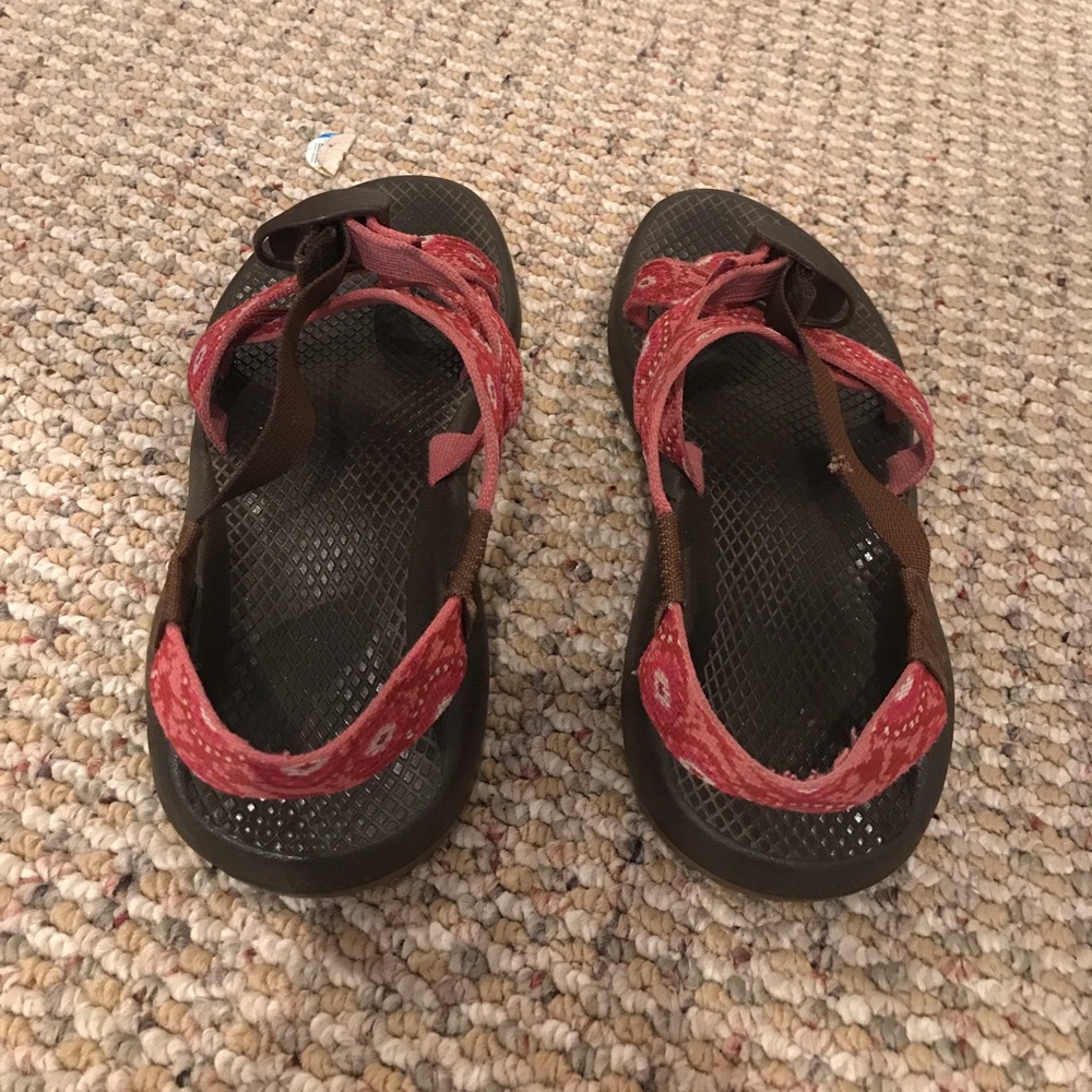 Chacos size 6 (women's)