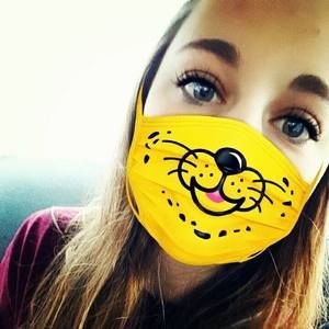 Meet your Posher, Olivia