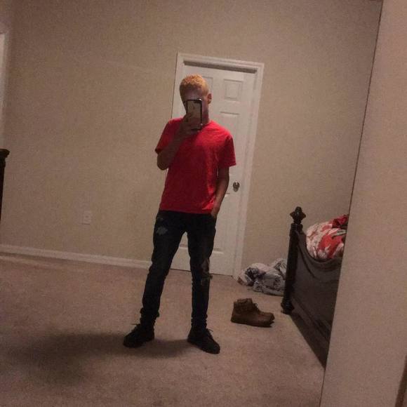 Meet your Posher, Willie - Picture 1 of 1