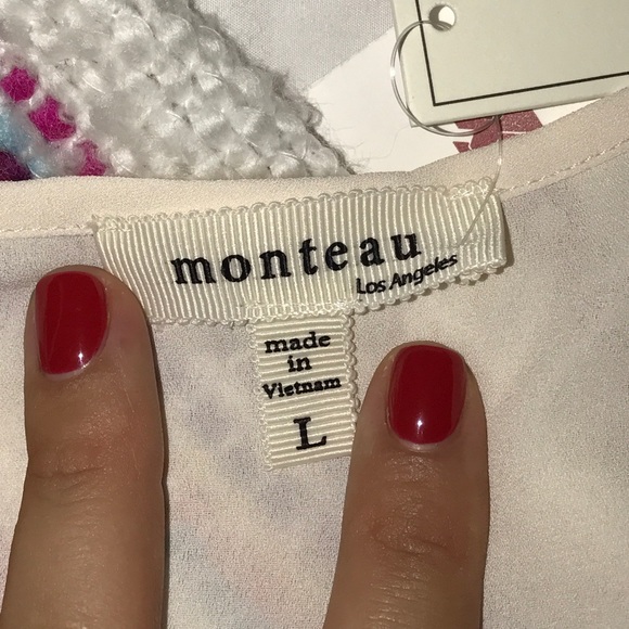 Cream colored tank top! NWT - Picture 2 of 3