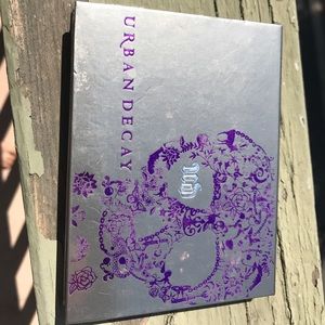 Urban Decay Eyeshadow Palette