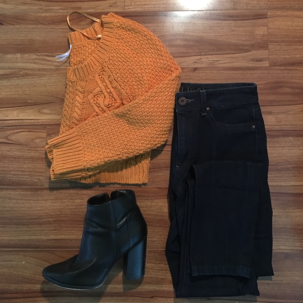 Burnt Orange Cropped Cable Knit Sweater