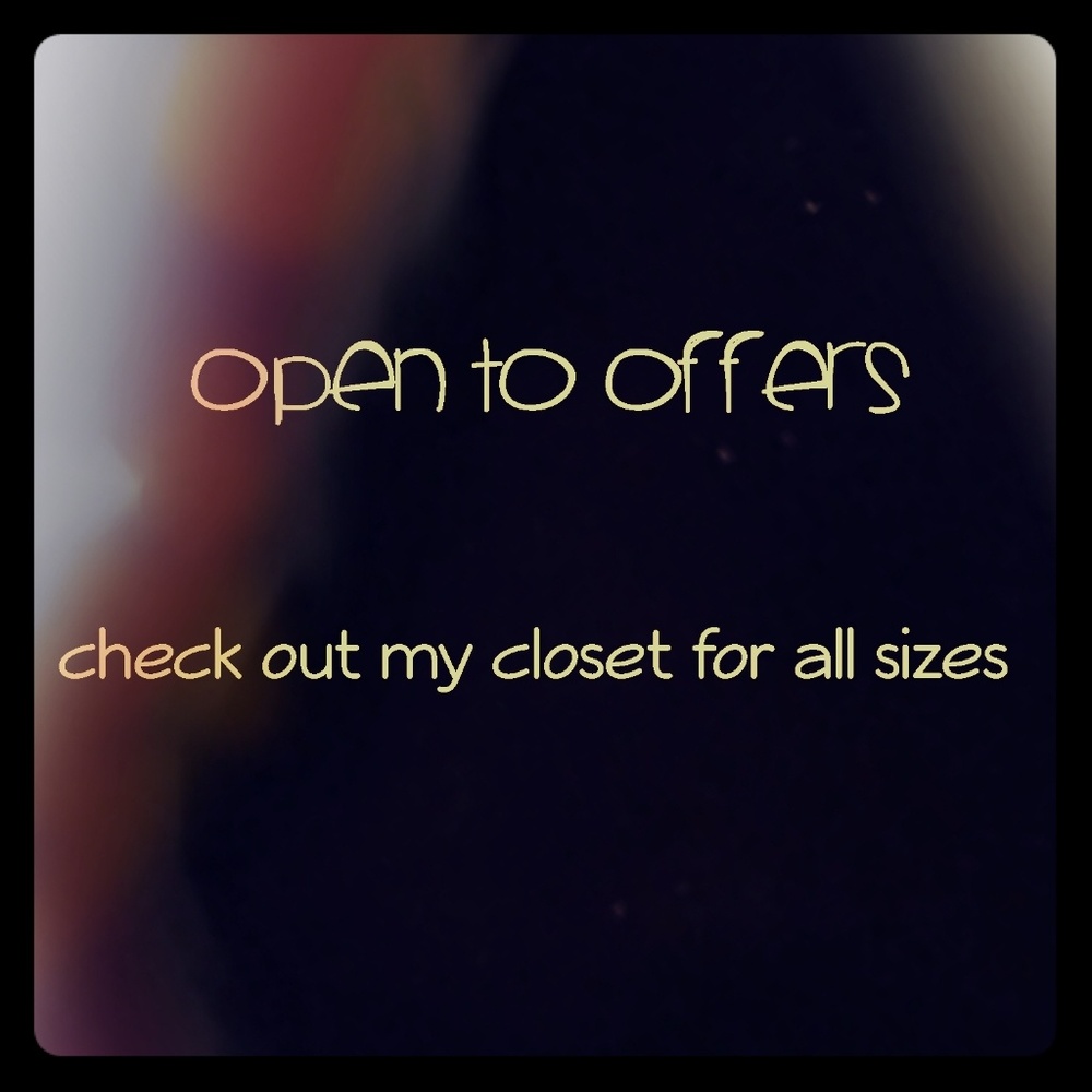 CHECK OUT MY CLOSET