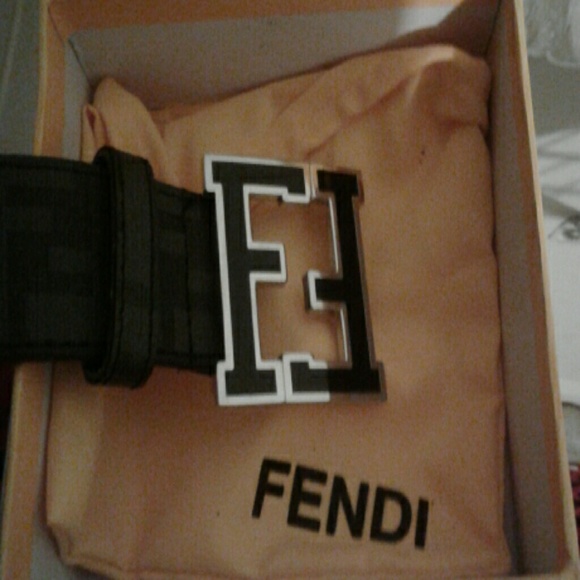 Fendi belt - Picture 2 of 3