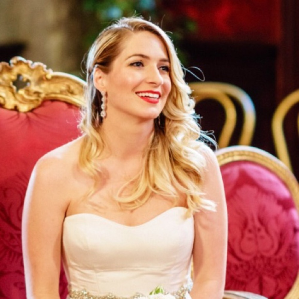 Meet your Posher, Laura